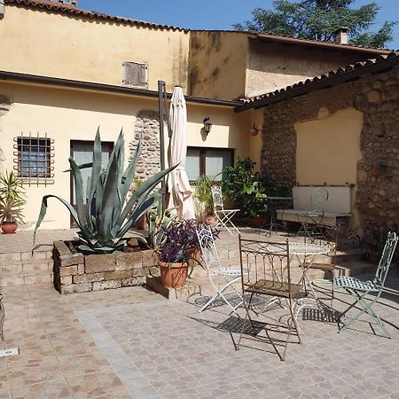 Gesuitirooms Sona Exterior foto
